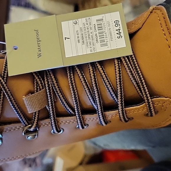 Goodfellow tan black waterproof duck boots lace up size 7 New w/tags MSRP…$45 - Picture 6 of 10